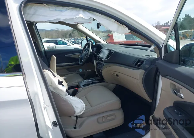 5FPYK3F78PB041594: 44163402