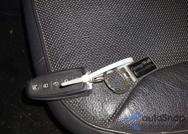 2LMDJ8JK3BBJ33057: 44164476