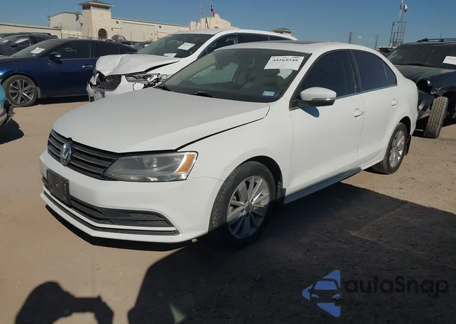 3VWD07AJ5FM338420: 44164548