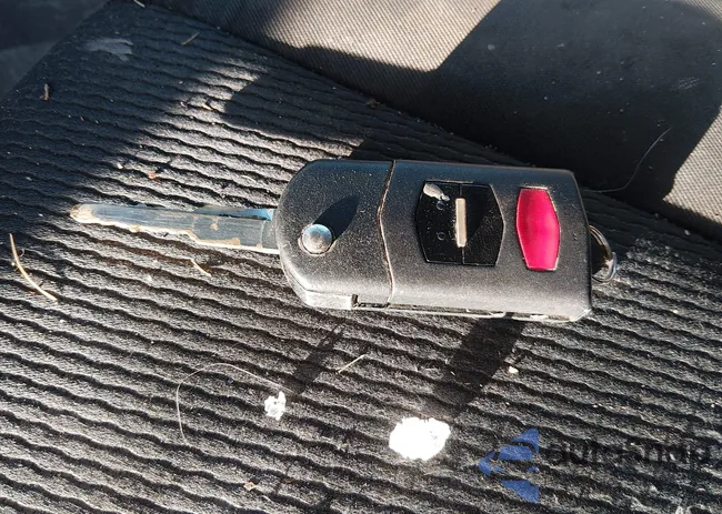 JM1CW2BL3E0174053: 44164623