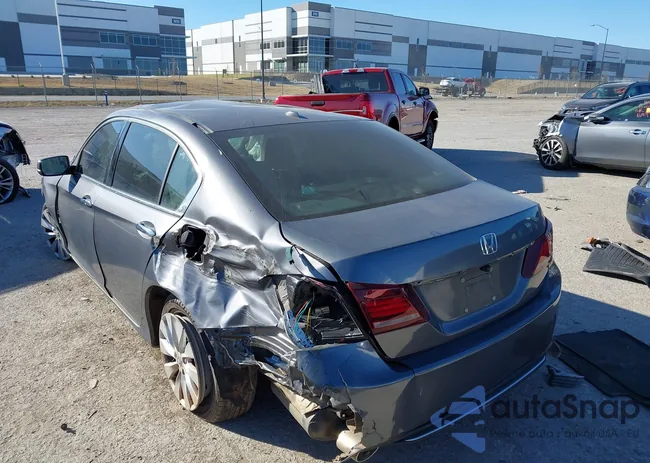 1HGCR3F81DA030224: 44164668