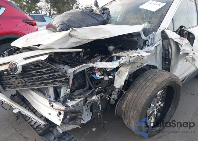 2T3C1RFV0MW152086: 44164682