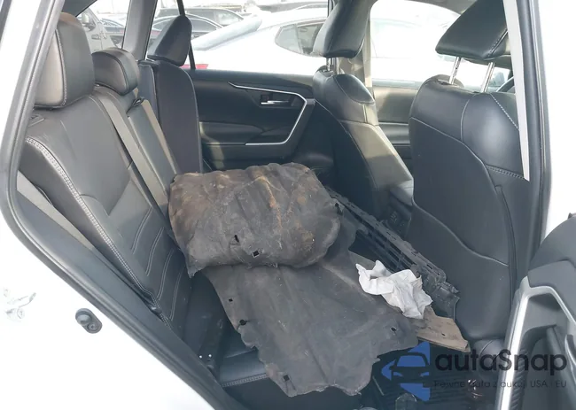 2T3C1RFV0MW152086: 44164682