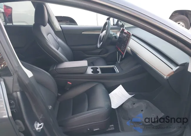 5YJ3E1EA2PF592325: 44164705