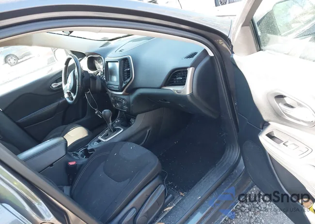 1C4PJMCB5GW120366: 44164735