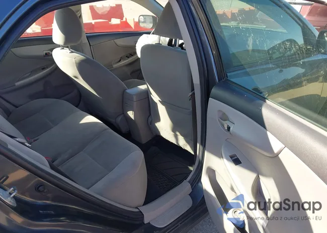 2T1BU4EE0BC615648: 44164756