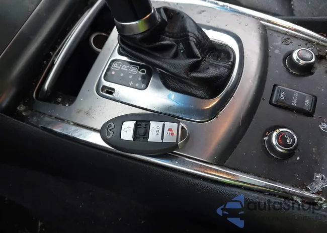 JN1CV6AR7AM459764: 44164779