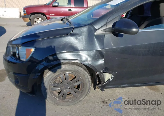 1G1JC6SG5E4192548: 44164828