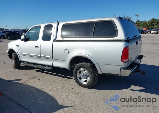 1FTRX18L9XNB80468: 44164888