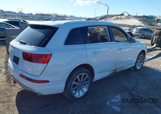 WA1LAAF72KD003363: 44164931