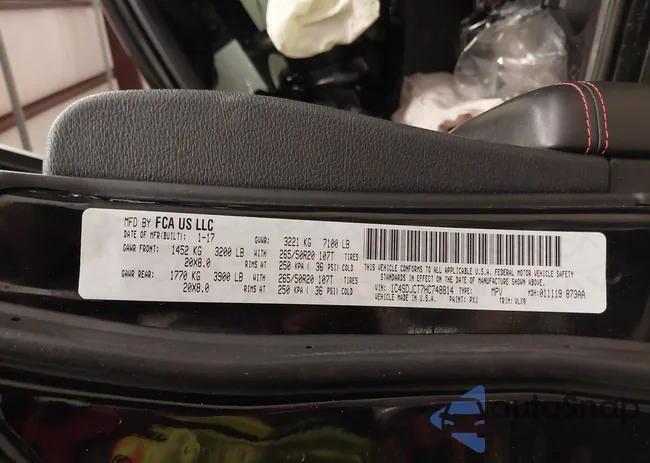 1C4SDJCT7HC748814: 44164938