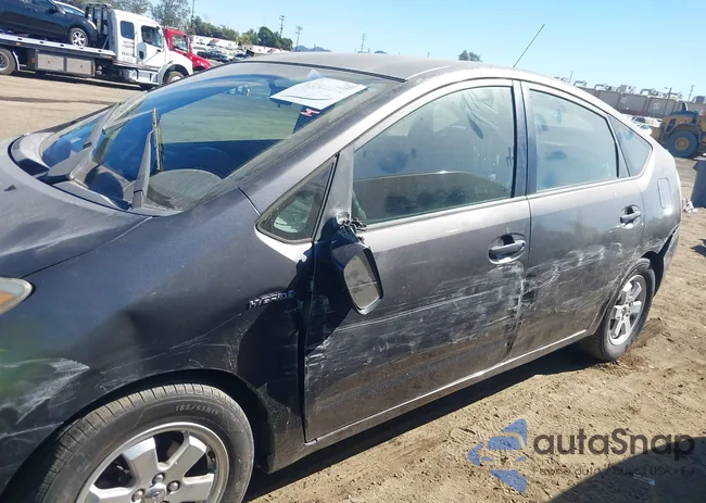 JTDKB20U773204837: 44164231