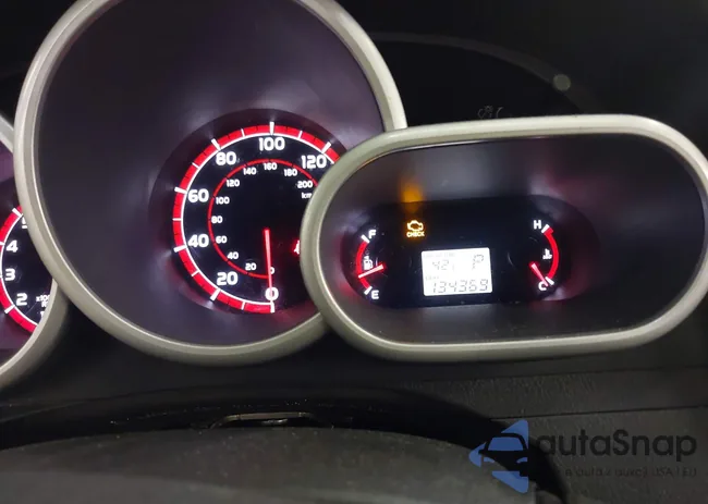 2T1KU4EE8CC902947: 44164238