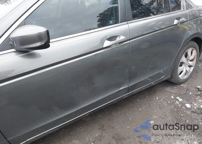 1HGCP26708A042359: 44164309