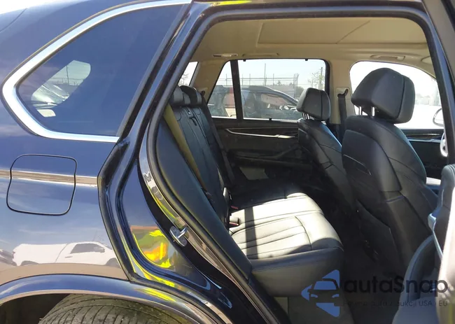 5UXKR6C54F0J77201: 44164318