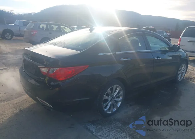 5NPEC4AB2DH677032: 44164321