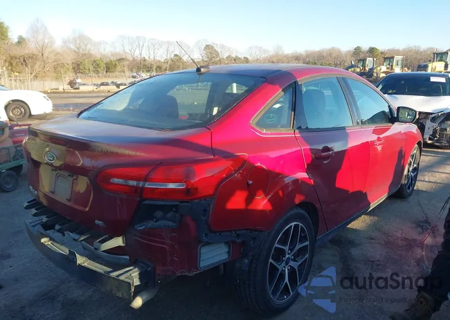 1FADP3H25HL241136: 44164375