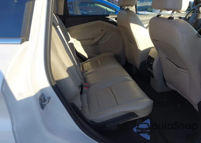 1FMCU0J94HUD64422: 44164384