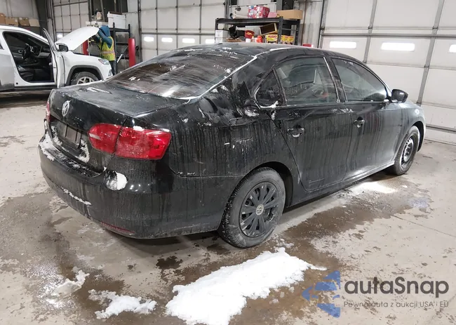 3VW2K7AJ2EM397585: 44164409