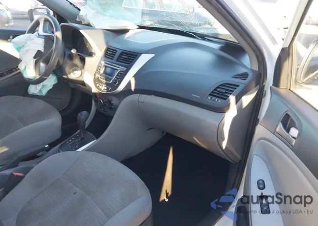 KMHCT4AE3GU027830: 44164426