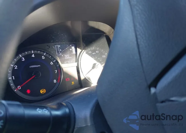 KMHCT4AE3GU027830: 44164426