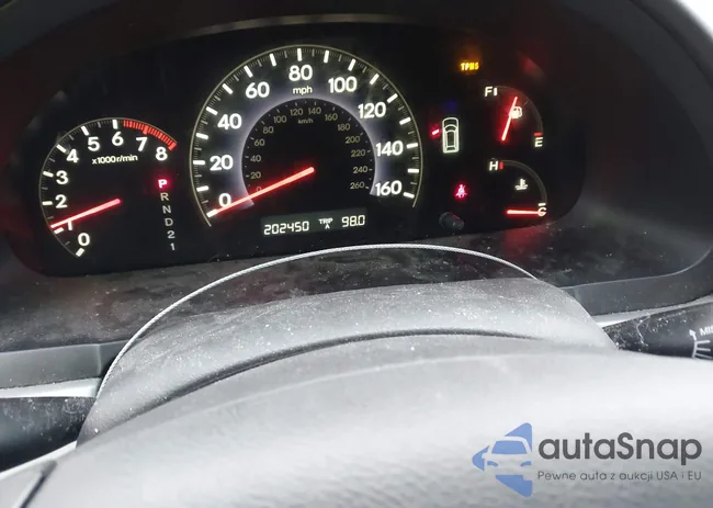 5FNRL38458B104326: 44164428