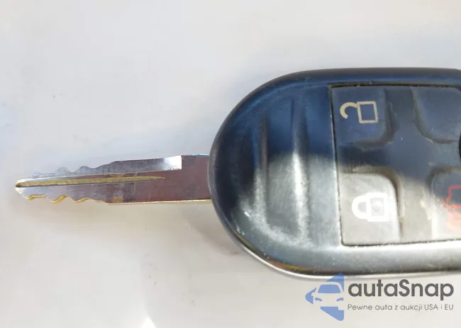 2FMDK3JCXDBE11508: 44164437