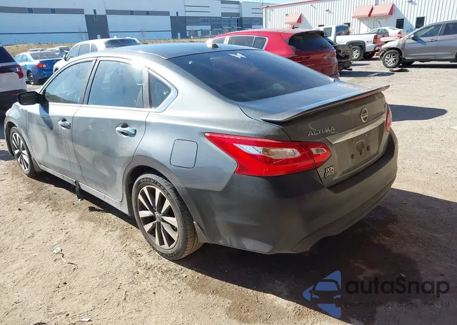 1N4AL3AP1GC282401: 44165681