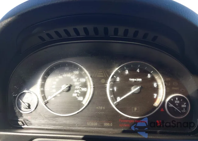 WBAXG5C58CDX05878: 44165710