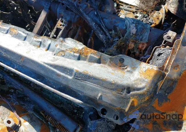 4T1G11AK7LU347173: 44165751