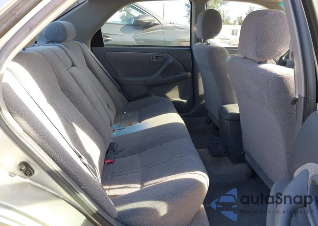 JT2BG22KX10533207: 44165764