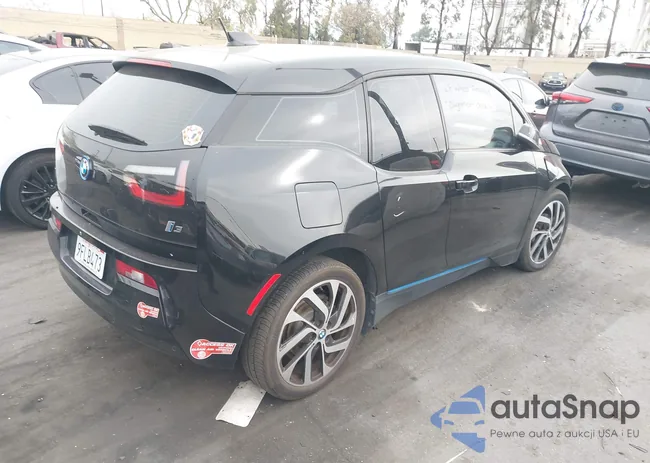 WBY1Z8C32HV895521: 44165774