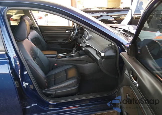 1N4BL4CV9NN332453: 44166018