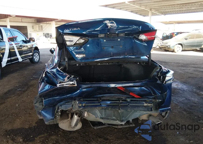 1N4BL4CV9NN332453: 44166018