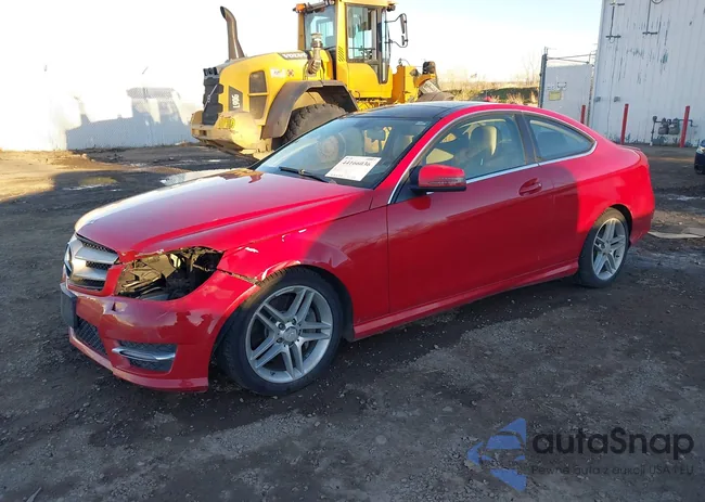 WDDGJ8JB0DG021718: 44166036