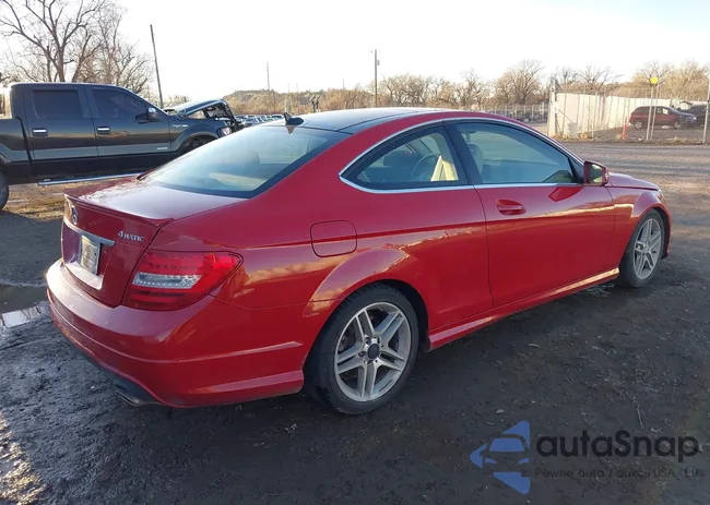 WDDGJ8JB0DG021718: 44166036