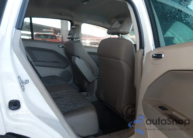 1B3HB28B68D770997: 44166045