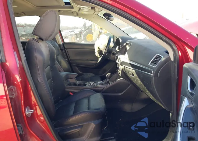 JM3KE4DYXG0799532: 44165094