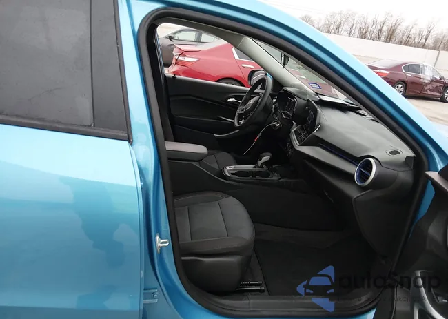 KL77LFEP4SC079024: 44165098