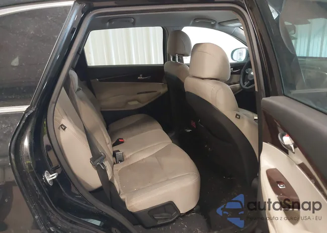 5XYPG4A58HG225087: 44165211