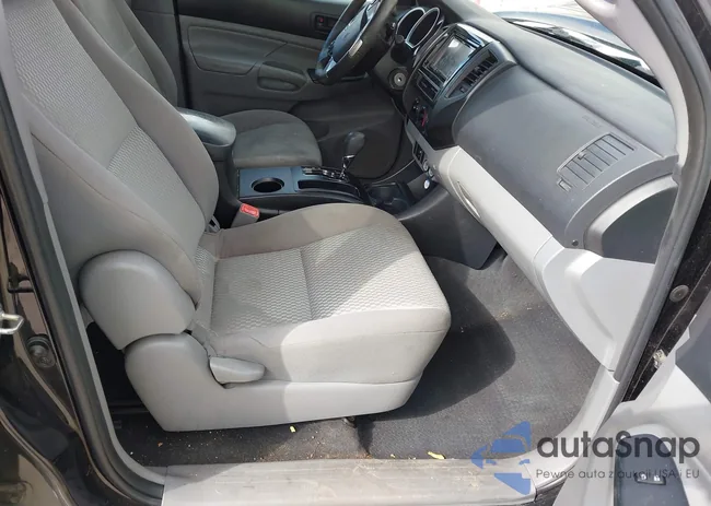 5TFJX4CN9FX049082: 44165215