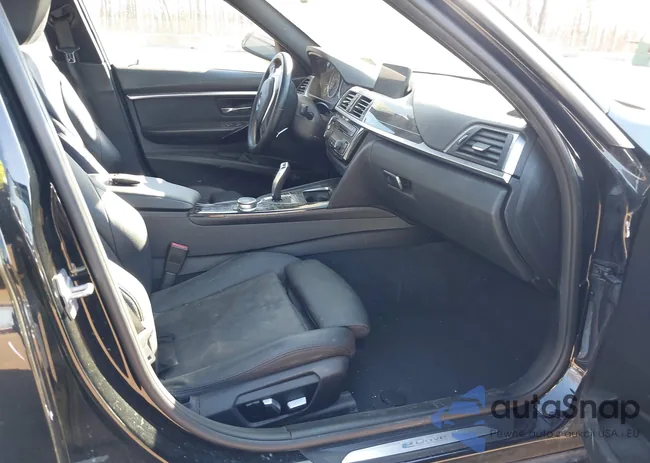 WBA8E1C36HA029974: 44165230