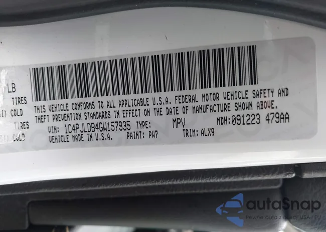 1C4PJLDB4GW157935: 44165241