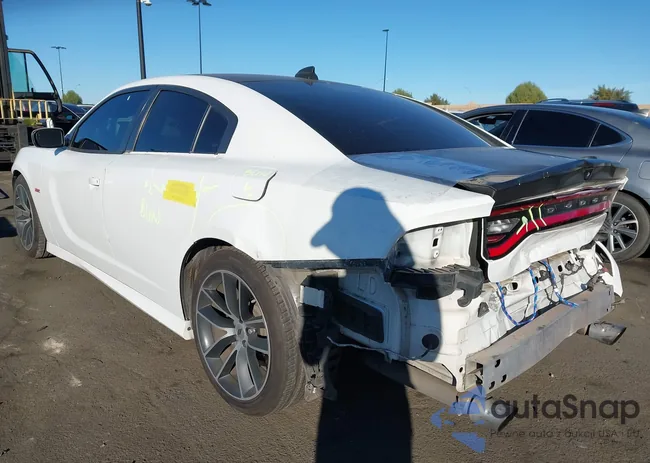 2C3CDXGJ9JH167211: 44165318