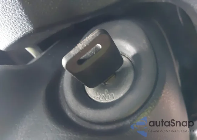 3N1BC1CP0CK813093: 44165385