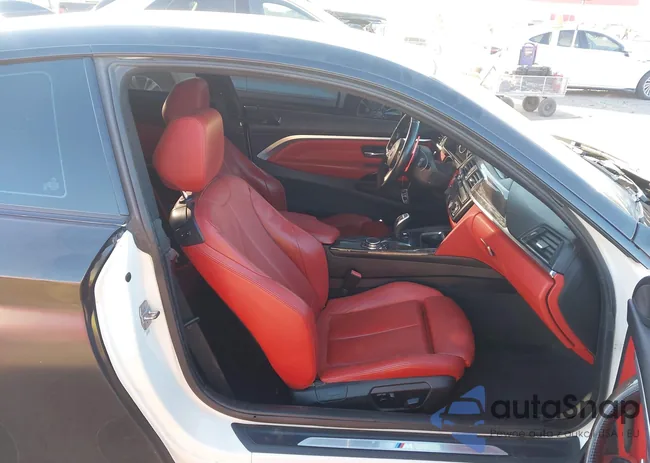 WBA3R1C57FK195329: 44166492