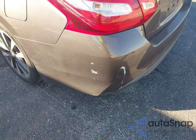 1N4AL3AP5HC235275: 44166563