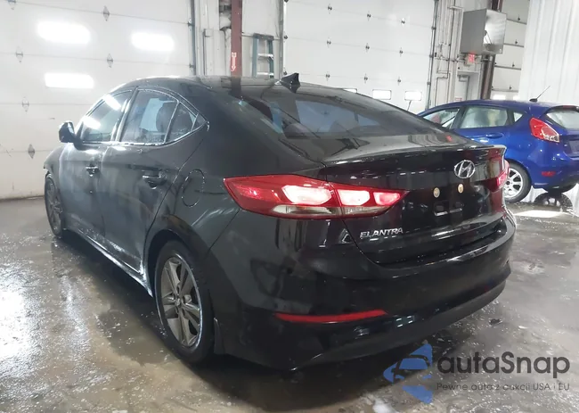 5NPD84LF3JH242786: 44166658