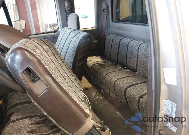 1FTHX26G7NKB98540: 44166699