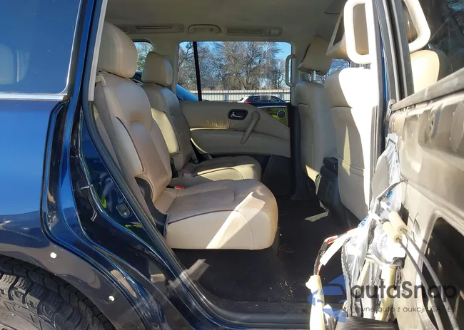 JN8AY2NE2H9706816: 44166728